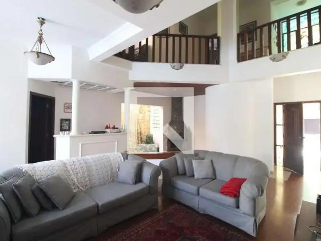 Casa / Sobrado para Venda em São Paulo/SP Cidade Dutra 5 Quartos