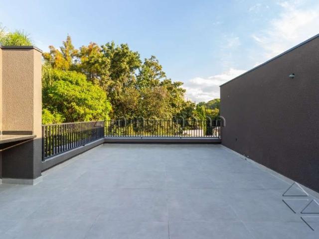 Casa / Sobrado para Venda em São Paulo/SP Cidade Jardim 3 Quartos