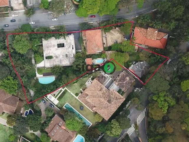 Casa / Sobrado para Venda em São Paulo/SP Cidade Jardim 4 Quartos