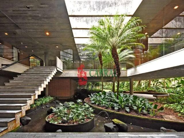 Casa / Sobrado para Venda em São Paulo/SP Cidade Jardim 4 Quartos