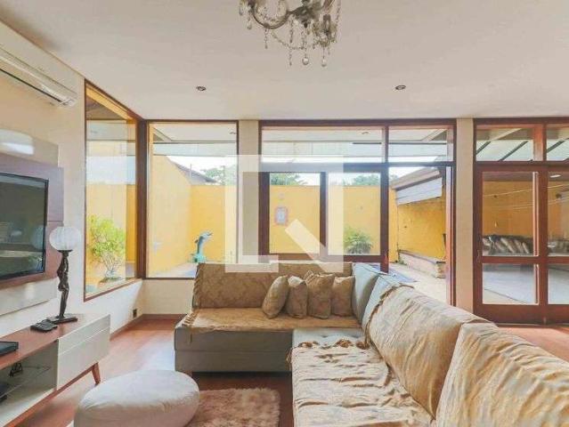 Casa / Sobrado para Venda em São Paulo/SP Cidade São Francisco 5 Quartos