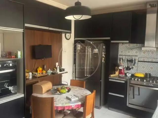 Casa / Sobrado para Venda em São Paulo/SP City América 4 Quartos