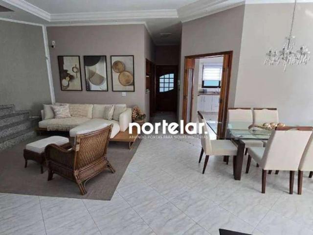 Casa / Sobrado para Venda em São Paulo/SP City América 5 Quartos