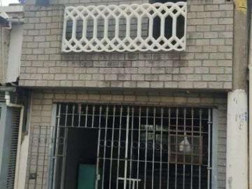 Casa / Sobrado para Venda em São Paulo/SP Conjunto Residencial Prestes Maia 3 Quartos