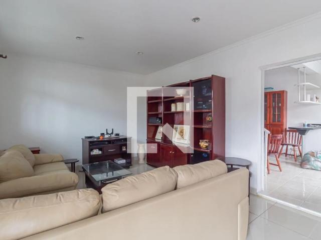 Casa / Sobrado para Venda em São Paulo/SP Ermelino Matarazzo 3 Quartos