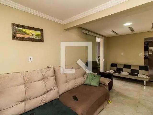 Casa / Sobrado para Venda em São Paulo/SP Ermelino Matarazzo 5 Quartos