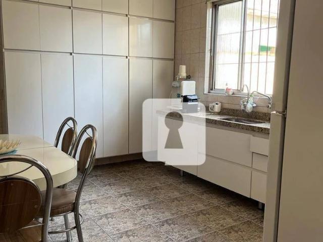 Casa / Sobrado para Venda em São Paulo/SP Freguesia do Ó 5 Quartos