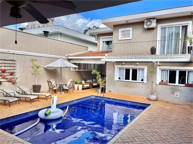 Casa / Sobrado para Venda em São Paulo/SP Granja Julieta 4 Quartos
