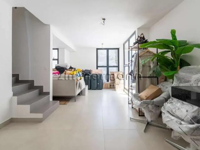 Casa / Sobrado para Venda em São Paulo/SP Higienópolis 2 Quartos