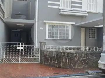 Rua Tinhorão, Praça Ben Gurion - Garagem