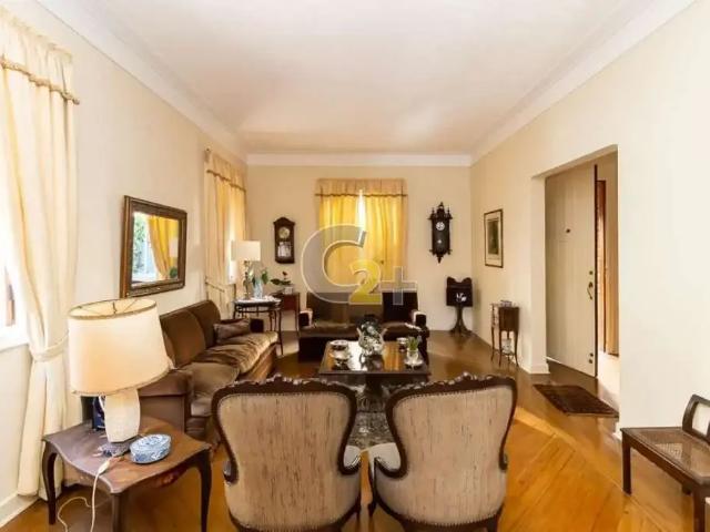 Casa / Sobrado para Venda em São Paulo/SP Higienópolis 4 Quartos