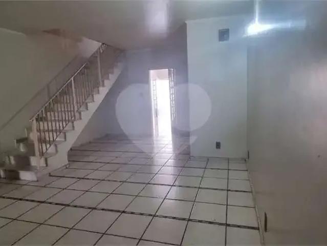 Casa / Sobrado para Venda em São Paulo/SP Horto Florestal 3 Quartos