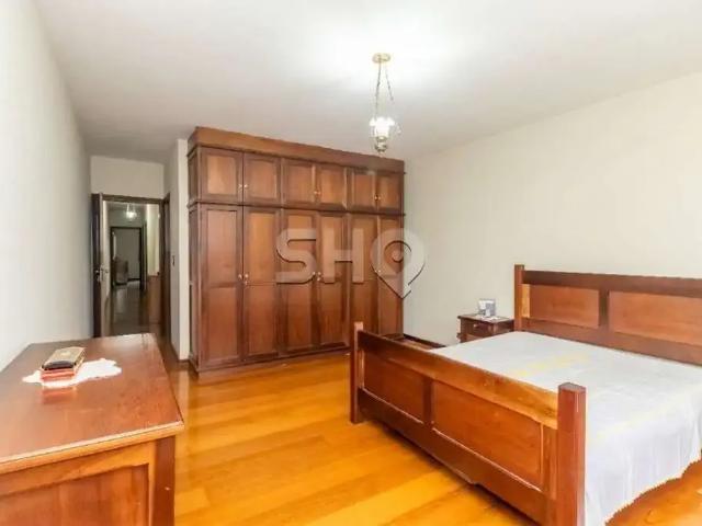 Casa / Sobrado para Venda em São Paulo/SP Horto Florestal 3 Quartos