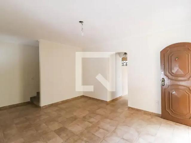 Casa / Sobrado para Venda em São Paulo/SP Horto Florestal 3 Quartos