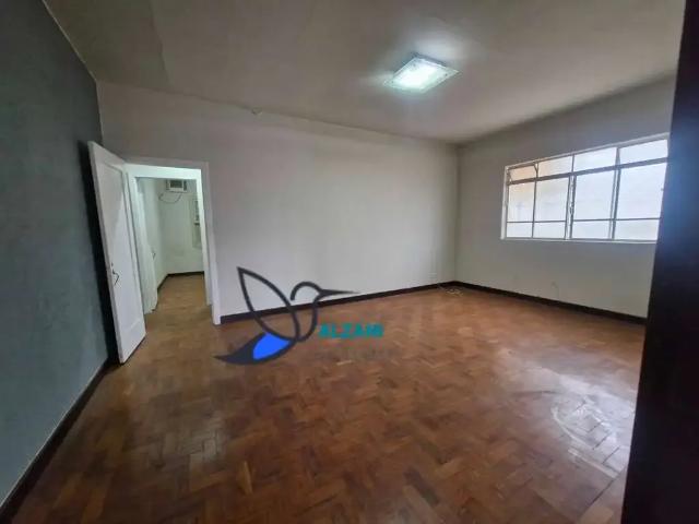 Casa / Sobrado para Venda em São Paulo/SP Horto Florestal 3 Quartos
