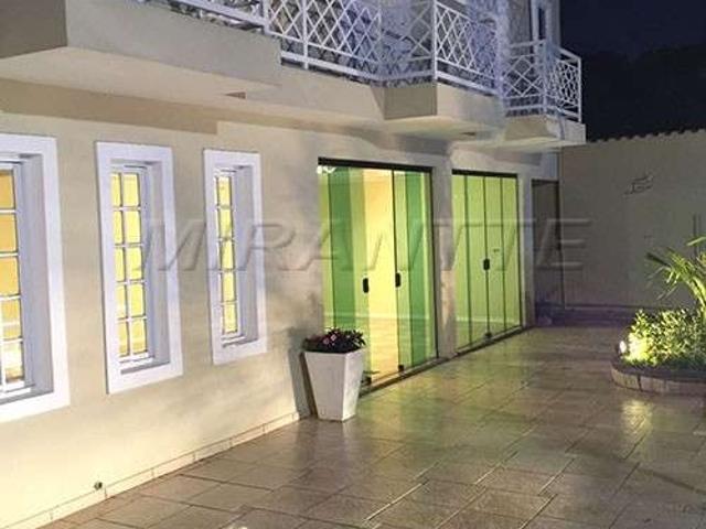 Casa / Sobrado para Venda em São Paulo/SP Horto Florestal 6 Quartos