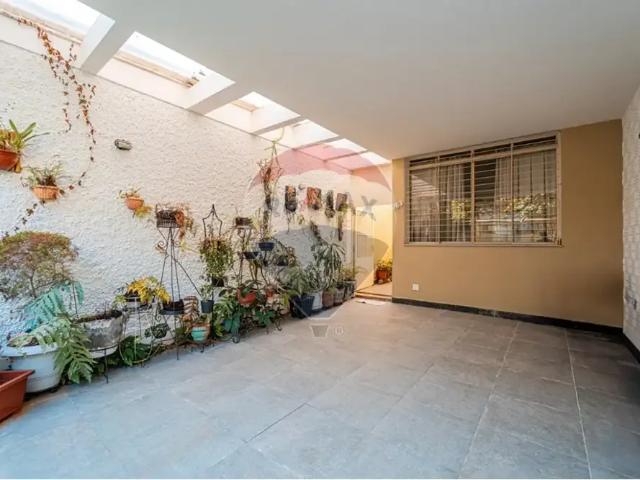 Casa / Sobrado para Venda em São Paulo/SP Indianópolis 3 Quartos