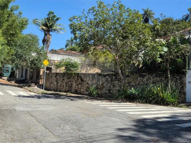 Casa / Sobrado para Venda em São Paulo/SP Instituto de Previdência 2 Quartos
