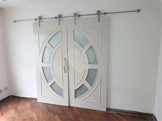 Casa / Sobrado para Venda em São Paulo/SP Interlagos 2 Quartos