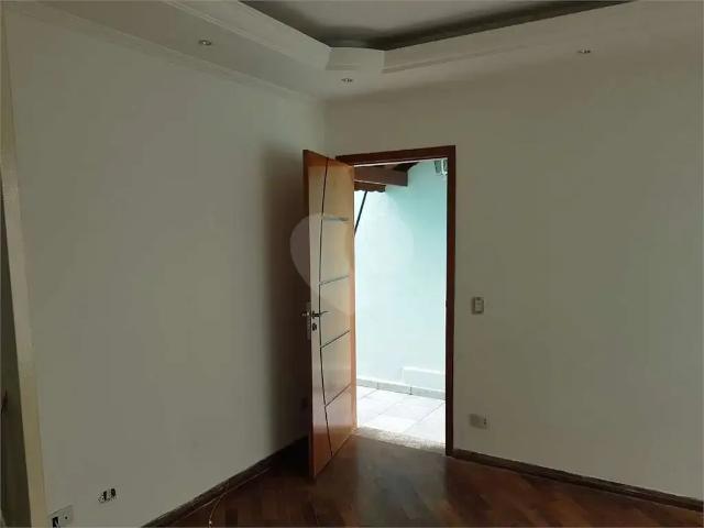 Casa / Sobrado para Venda em São Paulo/SP Interlagos 2 Quartos