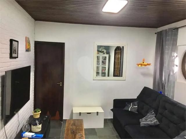 Casa / Sobrado para Venda em São Paulo/SP Interlagos 2 Quartos
