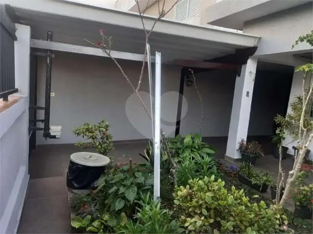 Casa / Sobrado para Venda em São Paulo/SP Interlagos 3 Quartos