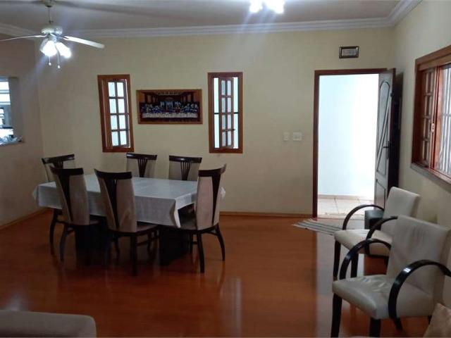 Casa / Sobrado para Venda em São Paulo/SP Interlagos 3 Quartos