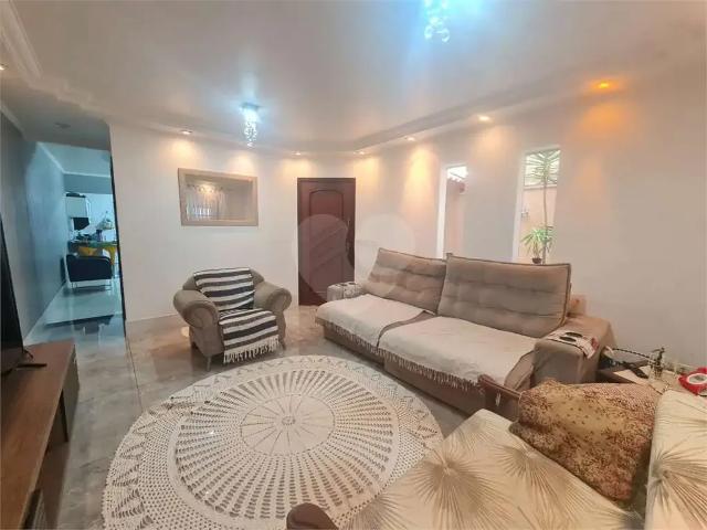 Casa / Sobrado para Venda em São Paulo/SP Interlagos 3 Quartos