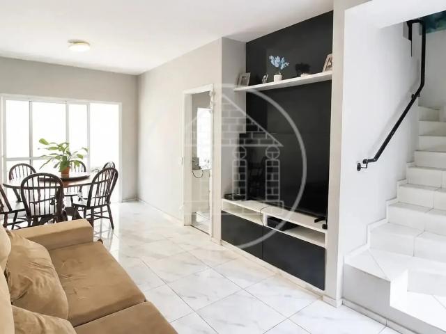 Casa / Sobrado para Venda em São Paulo/SP Interlagos 3 Quartos