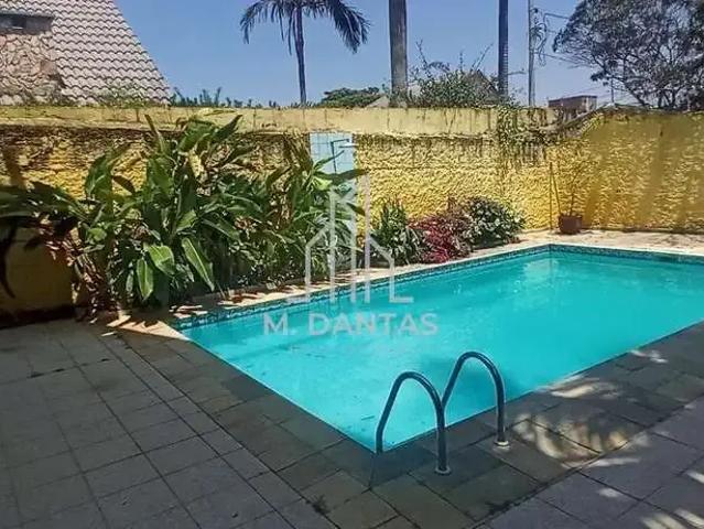 Casa / Sobrado para Venda em São Paulo/SP Interlagos 3 Quartos