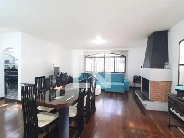Casa / Sobrado para Venda em São Paulo/SP Interlagos 3 Quartos