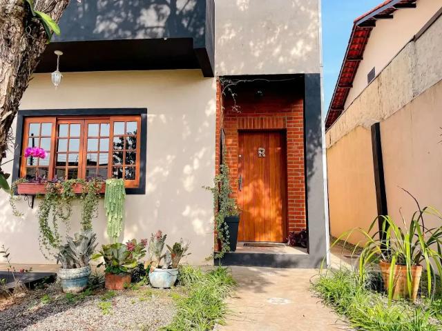 Casa / Sobrado para Venda em São Paulo/SP Interlagos 3 Quartos