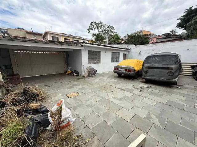 Casa / Sobrado para Venda em São Paulo/SP Interlagos 3 Quartos