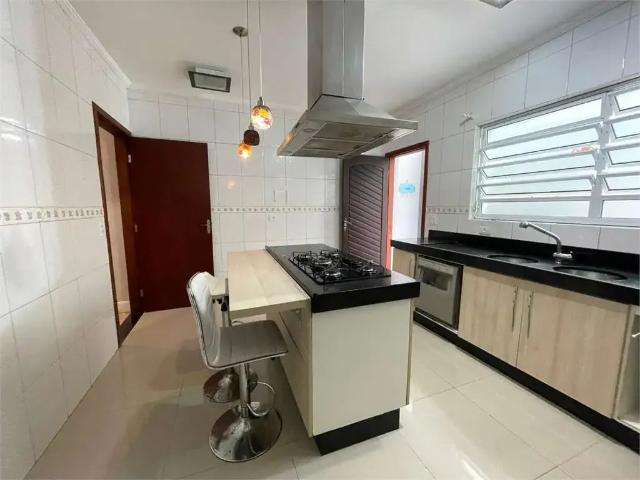 Casa / Sobrado para Venda em São Paulo/SP Interlagos 3 Quartos