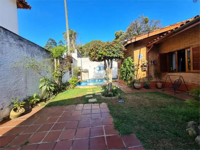 Casa / Sobrado para Venda em São Paulo/SP Interlagos 3 Quartos