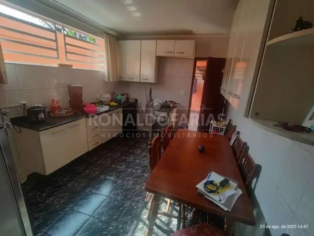 Casa / Sobrado para Venda em São Paulo/SP Interlagos 3 Quartos