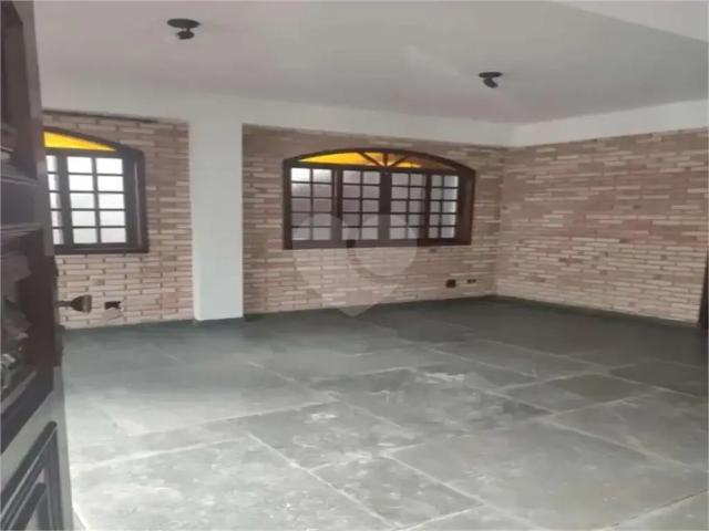 Casa / Sobrado para Venda em São Paulo/SP Interlagos 3 Quartos