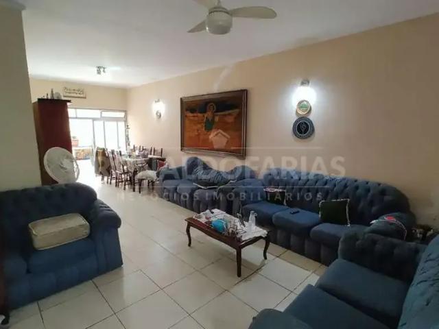 Casa / Sobrado para Venda em São Paulo/SP Interlagos 3 Quartos