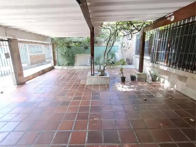 Casa / Sobrado para Venda em São Paulo/SP Interlagos 3 Quartos