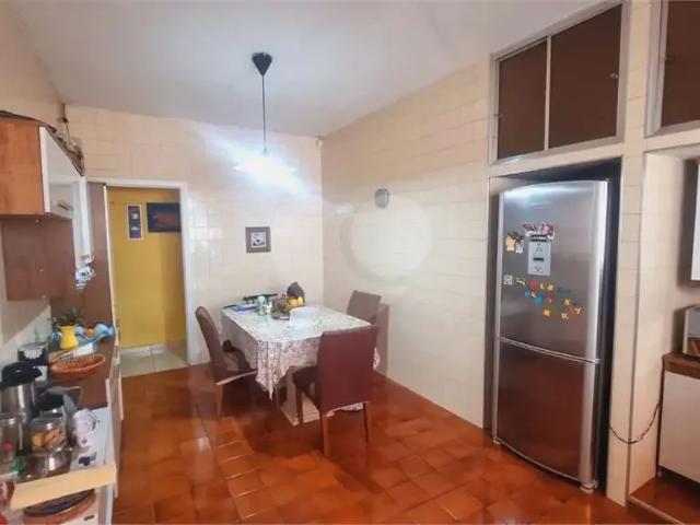 Casa / Sobrado para Venda em São Paulo/SP Interlagos 3 Quartos