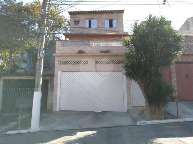 Casa / Sobrado para Venda em São Paulo/SP Interlagos 3 Quartos