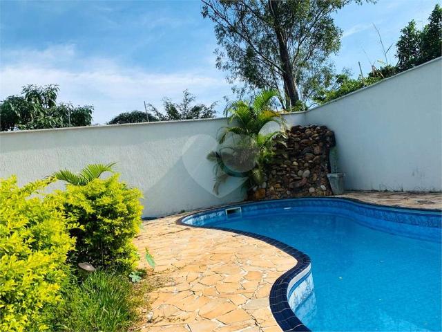 Casa / Sobrado para Venda em São Paulo/SP Interlagos 4 Quartos