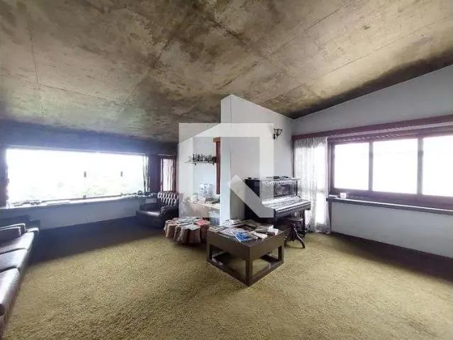 Casa / Sobrado para Venda em São Paulo/SP Interlagos 4 Quartos