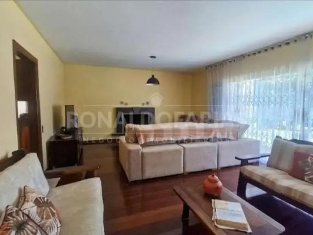 Casa / Sobrado para Venda em São Paulo/SP Interlagos 4 Quartos