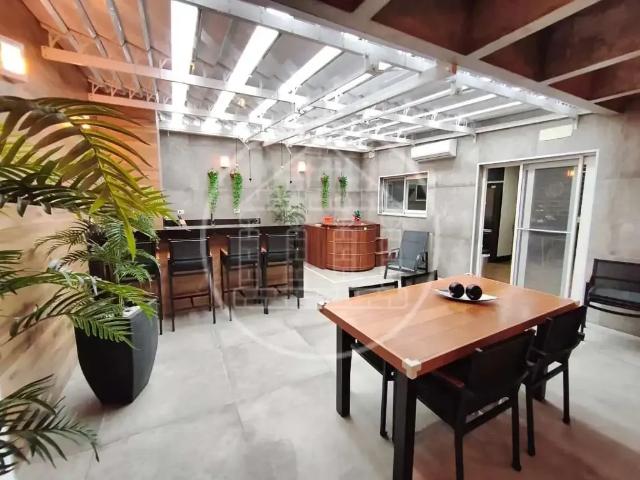 Casa / Sobrado para Venda em São Paulo/SP Interlagos 4 Quartos