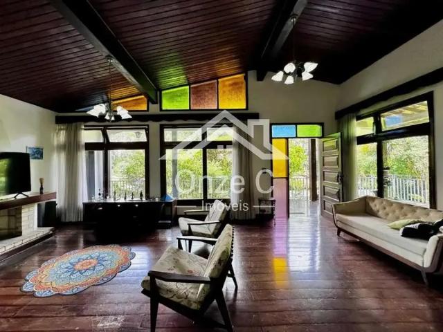 Casa / Sobrado para Venda em São Paulo/SP Interlagos 4 Quartos