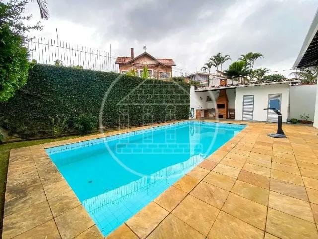 Casa / Sobrado para Venda em São Paulo/SP Interlagos 4 Quartos
