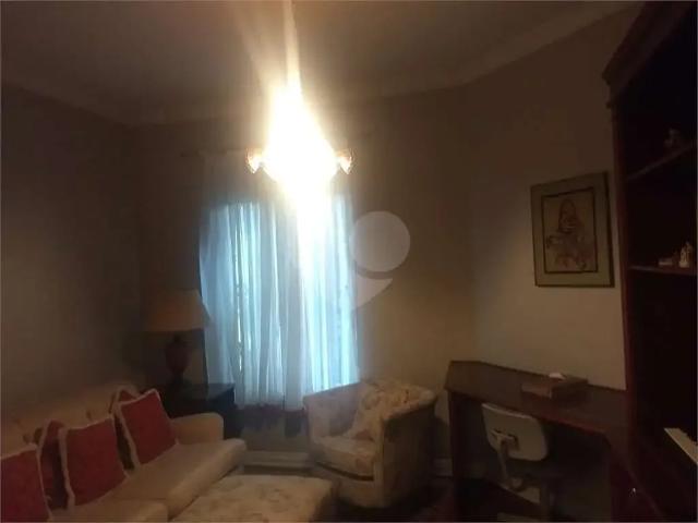 Casa / Sobrado para Venda em São Paulo/SP Interlagos 4 Quartos