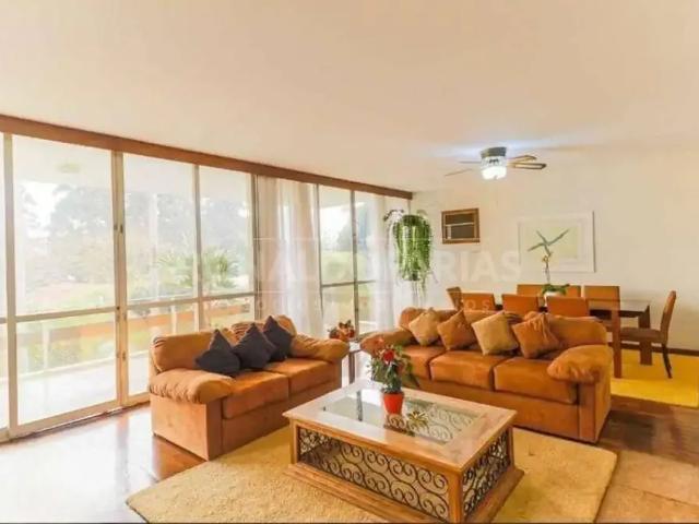 Casa / Sobrado para Venda em São Paulo/SP Interlagos 4 Quartos