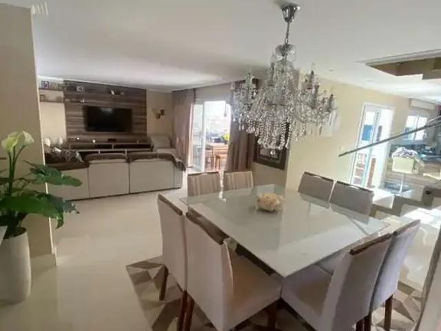 Casa / Sobrado para Venda em São Paulo/SP Interlagos 4 Quartos